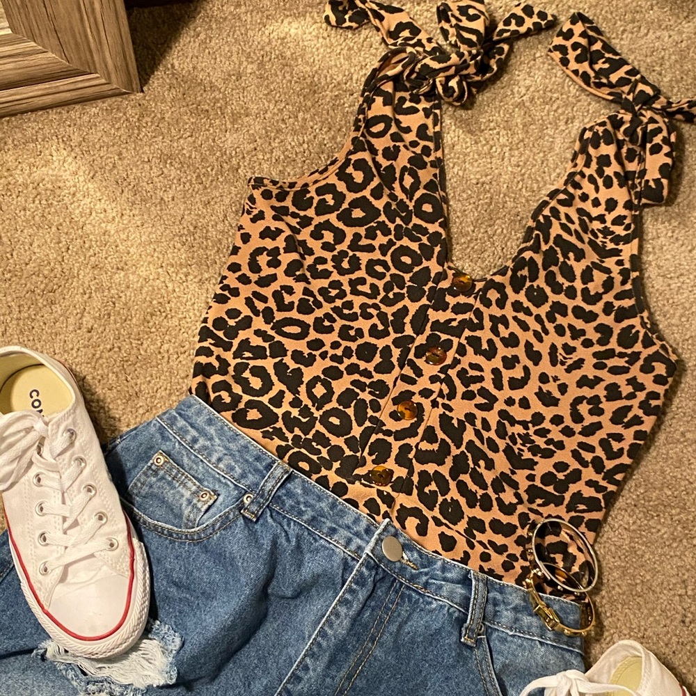 Leopard Print Bodysuit 🐆